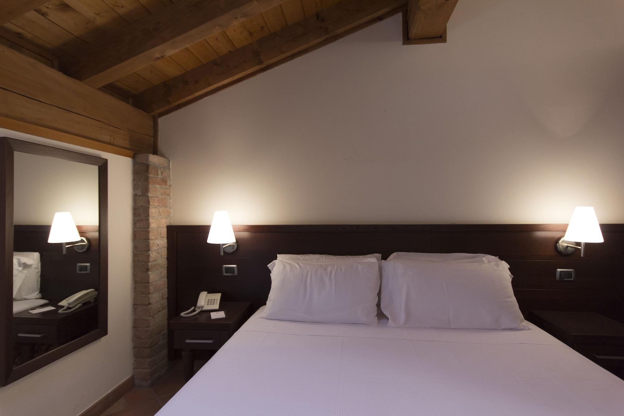 Country Hotel Castelbarco Vaprio d'Adda Ngoại thất bức ảnh