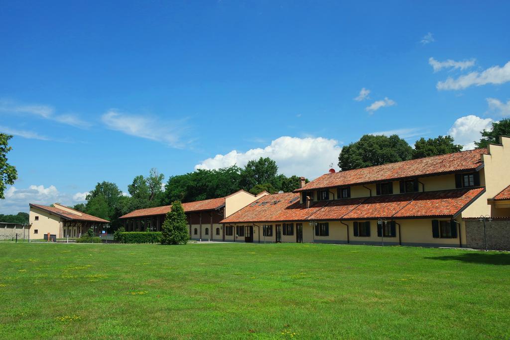 Country Hotel Castelbarco Vaprio d'Adda Ngoại thất bức ảnh