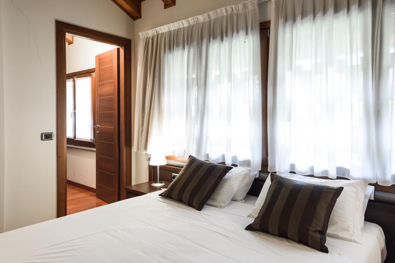 Country Hotel Castelbarco Vaprio d'Adda Ngoại thất bức ảnh