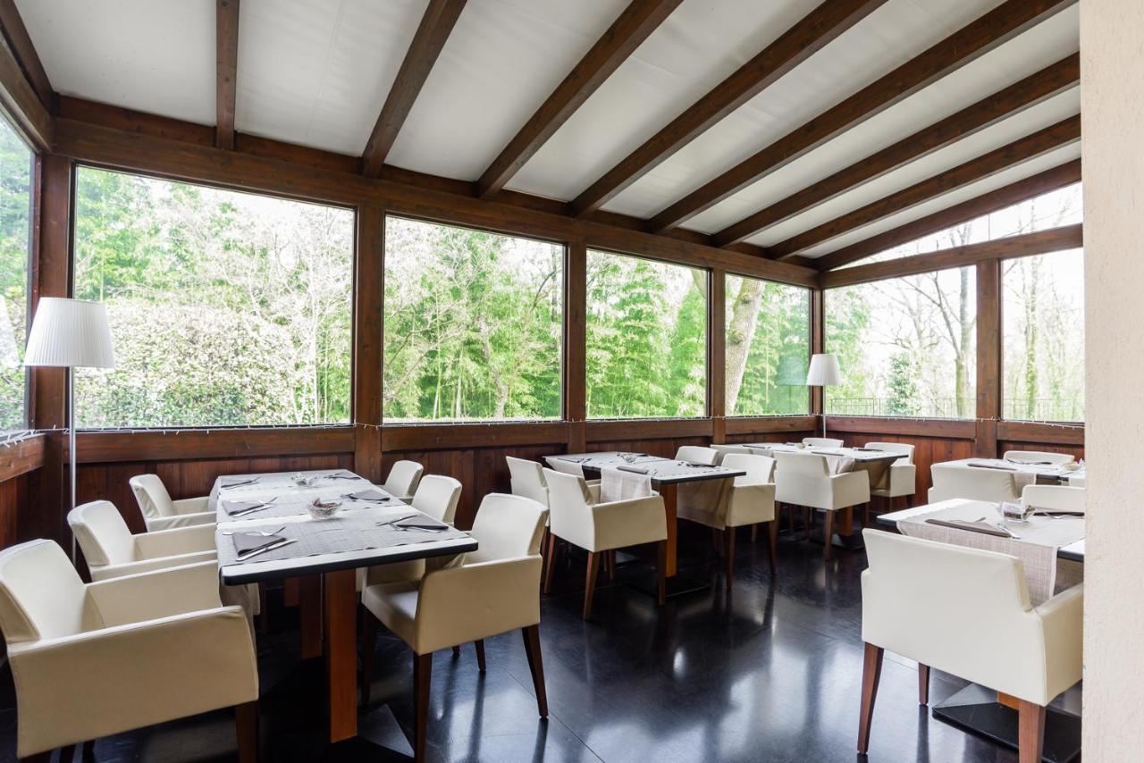 Country Hotel Castelbarco Vaprio d'Adda Ngoại thất bức ảnh