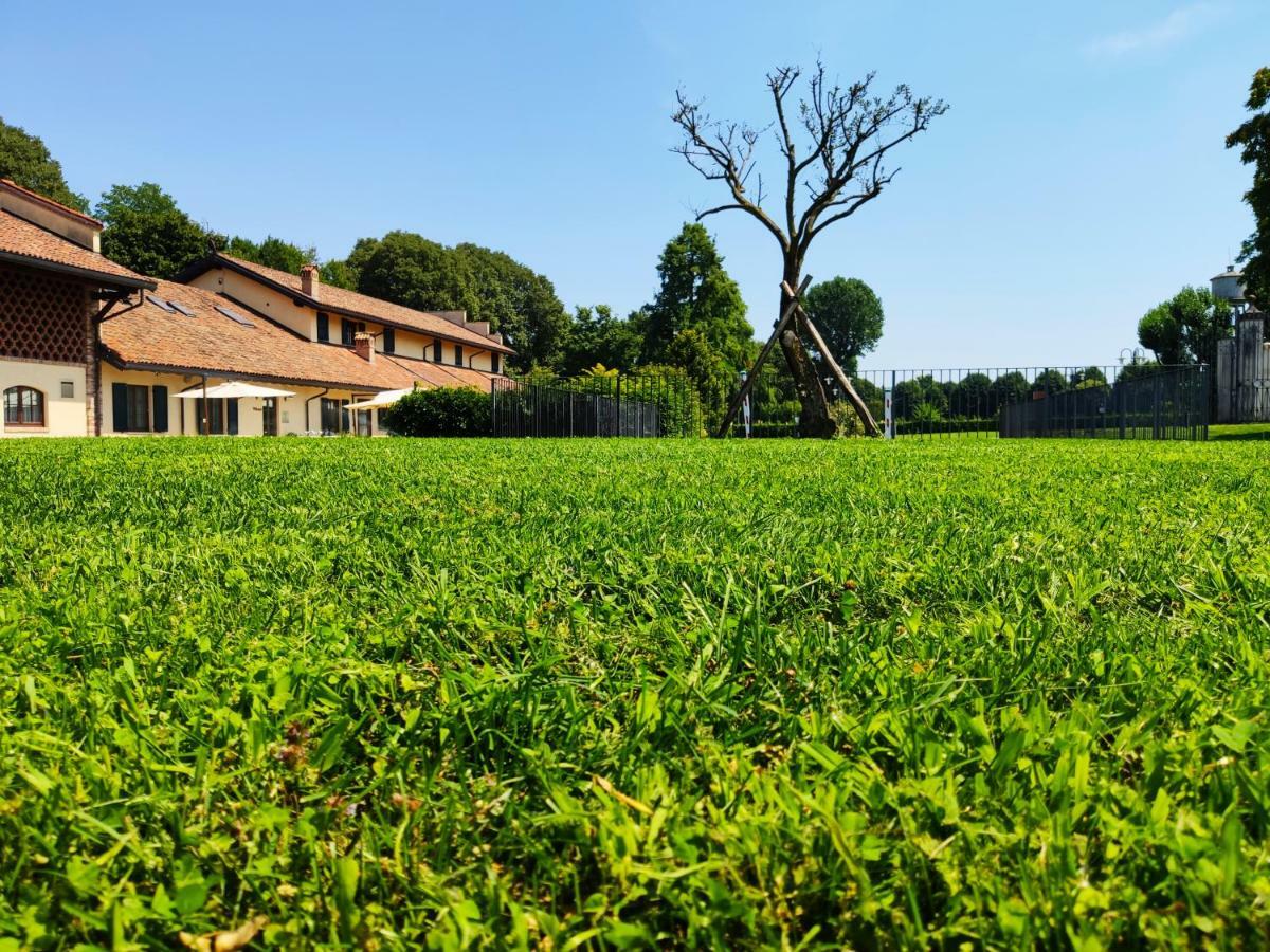 Country Hotel Castelbarco Vaprio d'Adda Ngoại thất bức ảnh